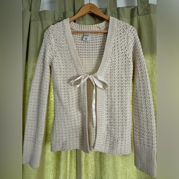 Old Navy Sweaters - Vintage Old Navy Caridgan with Silk Ribbon